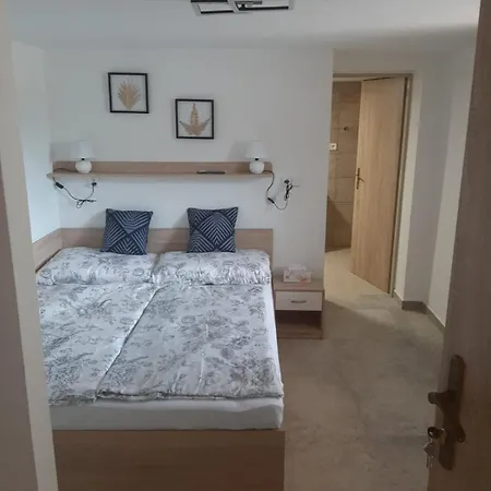 Luka 2 Apartman